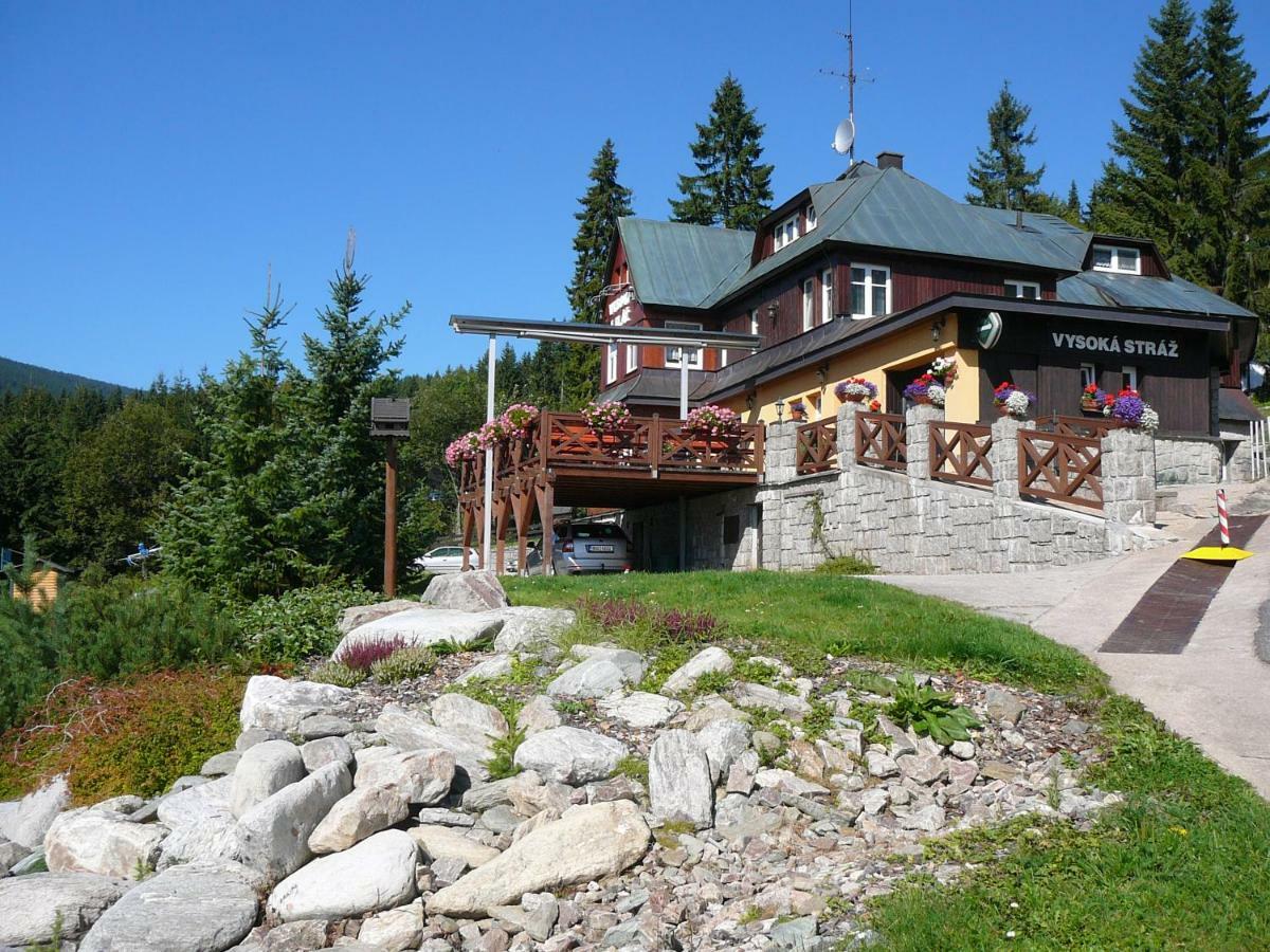 Penzion Vysoka Straz Pec pod Snezkou Exterior photo